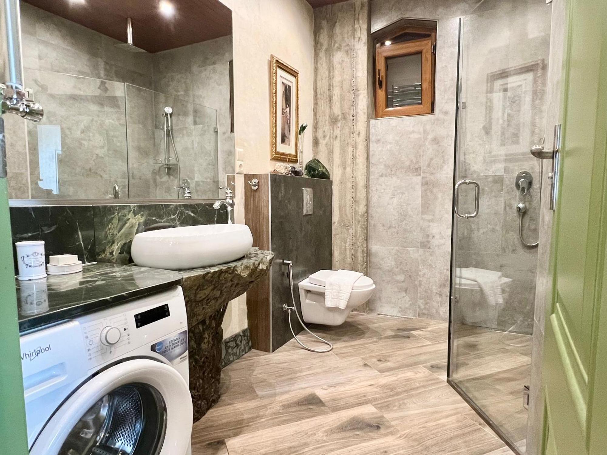 T2&T3 Apartments Levanto Tbilisi Zewnętrze zdjęcie